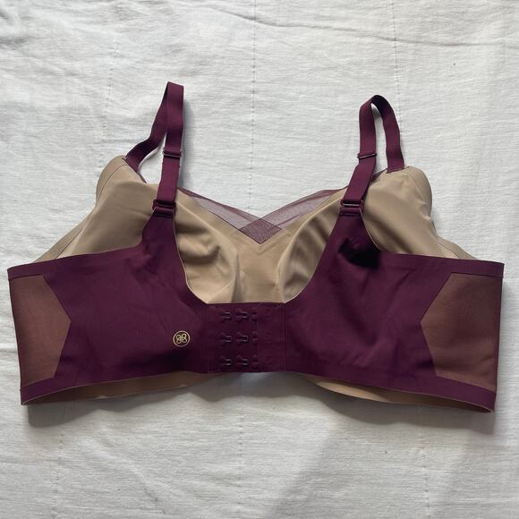 Honeylove Red Full-Coverage Bra with Wide Straps - Picture 2 of 5